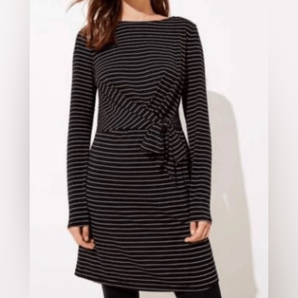 Loft NWT black/gold striped front tie dress, XS
